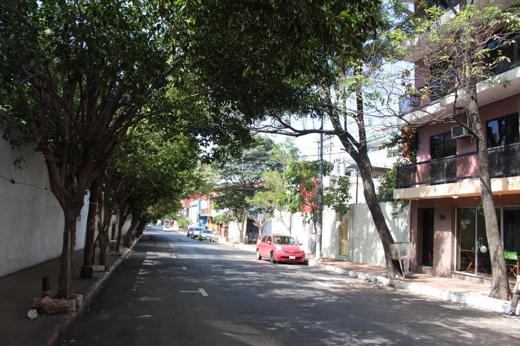 Tacuari Apartmets Asuncion Luaran gambar